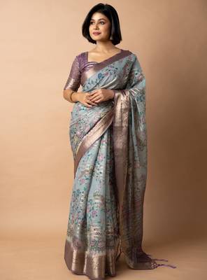 blue floral print zari woven border crepe saree with unstiched blouse piece 1
