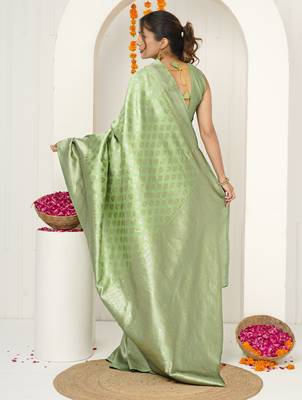 pista green woven design golden zari border silk blend saree with unstiched blouse piece 4