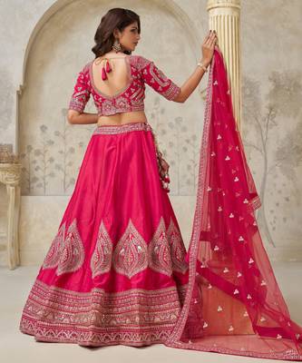 Pink Wedding Lehenga with Leaf Embroidery 4