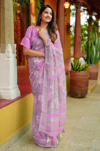 lavender floral print zari woven border cotton blend saree with unstiched blouse piece