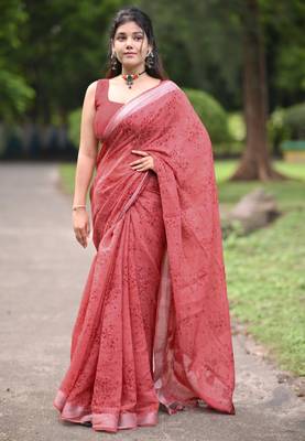 red floral block print zari border cotton blend saree with unstiched blouse piece 2