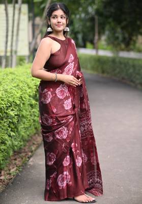 maroon floral print chiffon saree with unstiched blouse piece 3