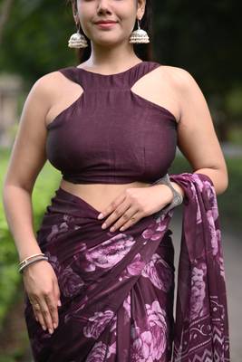 wine floral print chiffon saree with unstiched blouse piece 5