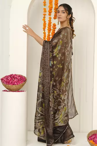 purple floral foil print lace border chiffon saree with unstiched blouse piece
