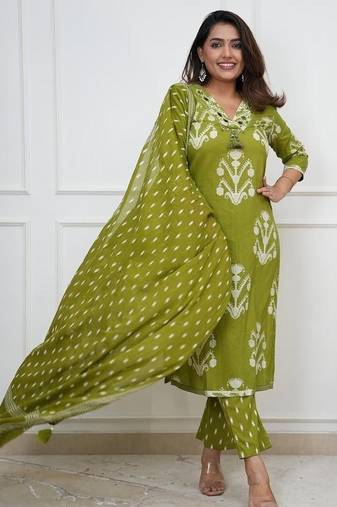 Floral embroidered green v-neck pure cotton kurta with trouser with dupatta