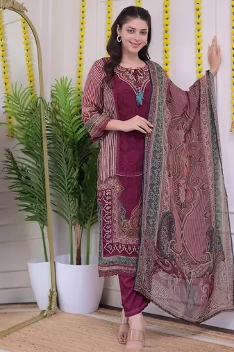 Floral embroidered red v-neck silk kurta with trouser with dupatta