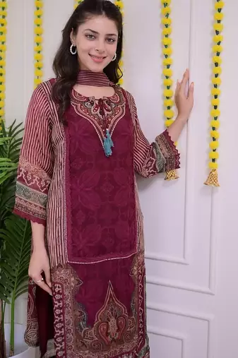 Floral embroidered red v-neck silk blend kurta with trouser with dupatta