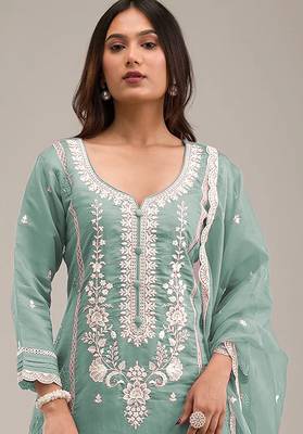Light-green embroderied silk salwar suit 2