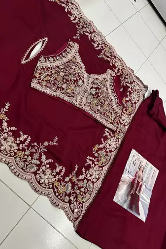 Red silk shrug suit with embroidery 