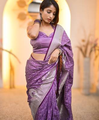 banarasi satin silk blend zari woven saree 3