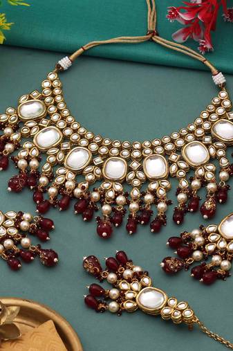 Maroon color back side meena work kundan necklace set