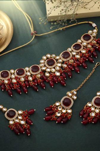 Maroon color choker back side meena work kundan necklace set