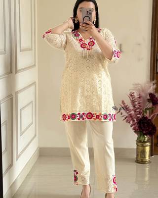 Floral embroidered white v-neck  cotton kurta with trouser 2