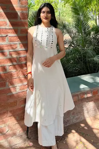 Floral embroidered white round neck  cotton kurta with trouser
