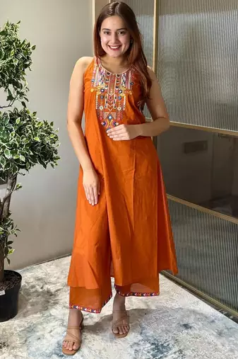 Floral embroidered brown round neck pure cotton kurta with trouser