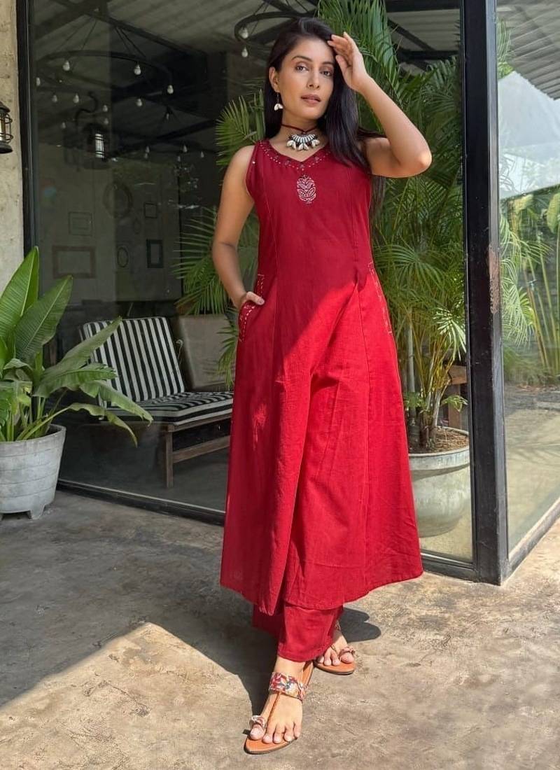 Floral embroidered red round neck pure cotton kurta with trouser