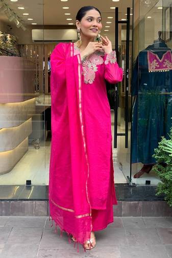 Floral embroidered pink round neck pure cotton kurta with trouser & dupatta set