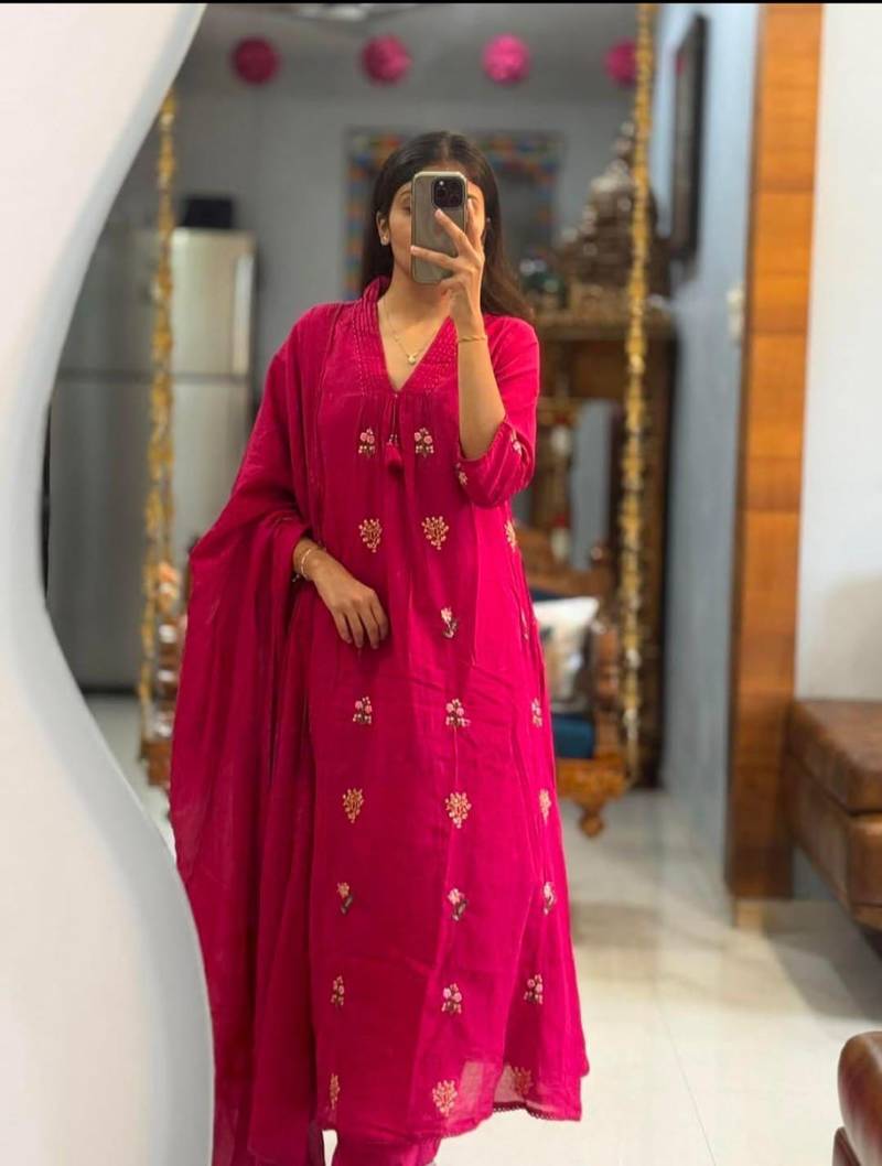 Floral embroidered pink v neck pure cotton kurta with trouser & dupatta set