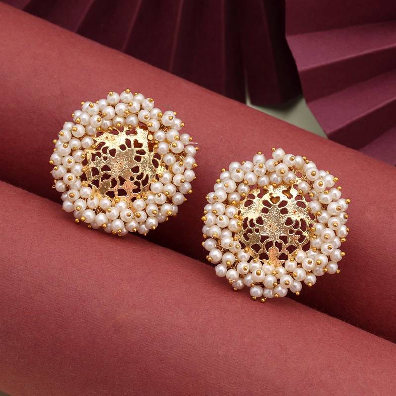 White color amrapali earrings