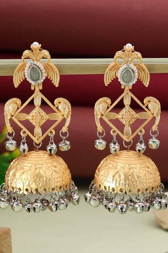 Grey color amrapali earrings