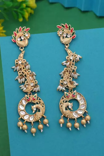 White color amrapali earrings