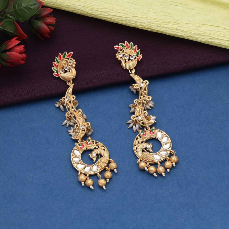 White color amrapali earrings