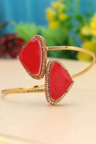 Red color openable american diamond bracelet