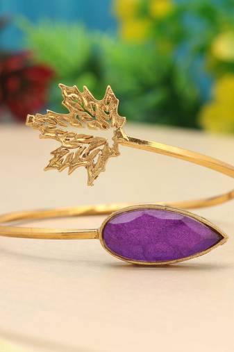 Purple color monalisa stone bracelet