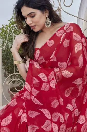 Red Color Digital Printed Chiffon Saree
