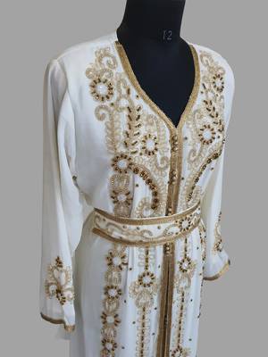 Off-White color Handmade Moroccan Kaftan with hijjab 2