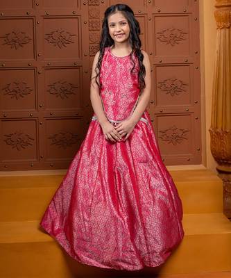 Pink embroidered  brocade lehenga 1