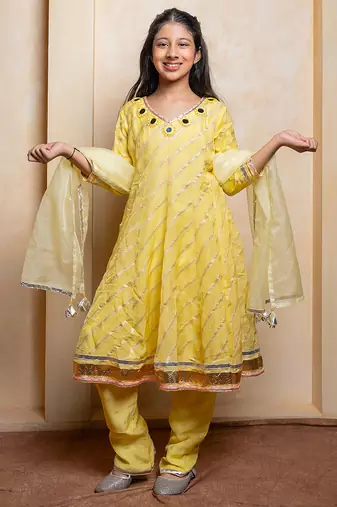 Yellow embroidered  organza  kurta set