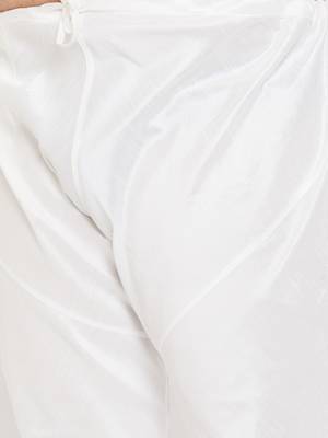 Men's white silk blend kurta pyjama set 5