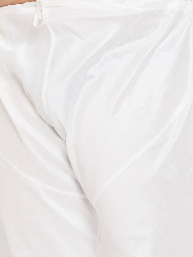 Men's white silk blend kurta pyjama set