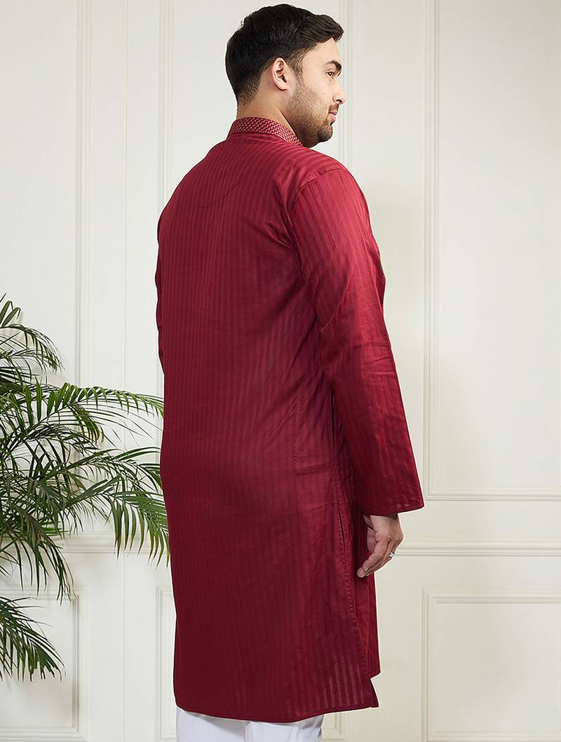 Men's maroon cotton blend kurta