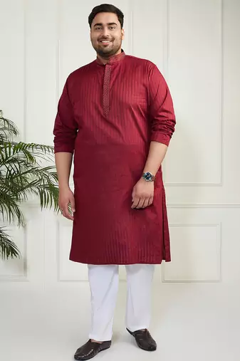 Men's maroon and white cotton blend kurta pyjama set