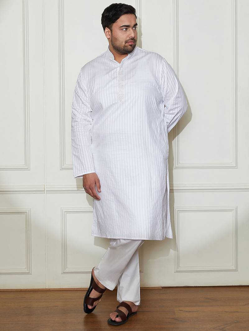 Men's white cotton blend kurta pyjama set