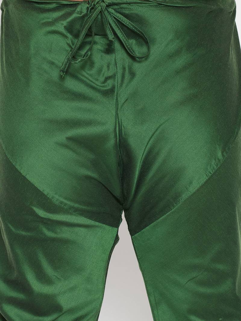 Green viscose blend kurta pyjama set