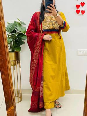 Floral printed dark-yellow round neck cotton floral kurta with trousers & dupatta set 1
