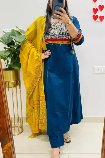 Floral printed blue round neck cotton floral kurta with trousers & dupatta set