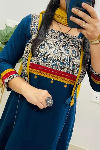 Floral printed blue round neck cotton floral kurta with trousers & dupatta set