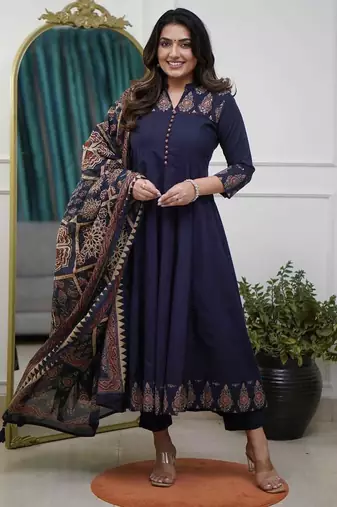 Floral printed blue round neck cotton floral kurta with trousers & dupatta set