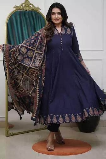Floral printed blue round neck cotton floral kurta with trousers & dupatta set