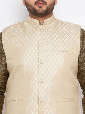 Green silk blend jacket kurta pyjama set 4