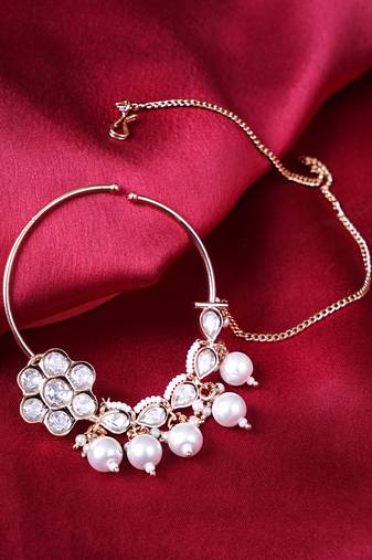 Women glamorous noserings with a charming touch