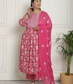 Women's pure cotton jaipuri printed & embroidered kurta & pant with dupatta
