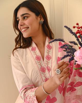 Pink Floral Embroidered Cotton Kurta Set with Printed Dupatta 2