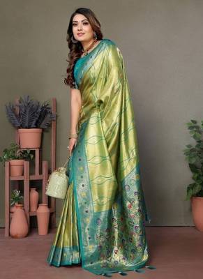 perrot banarasi tissue silk blend with leheriya weaving saree with blouse 3