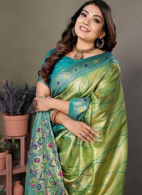 perrot banarasi tissue silk blend with leheriya weaving saree with blouse 4