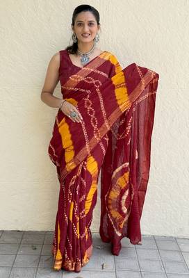 Pure soft mulmul cotton hand tie n dye shibori n bandhej print saree 3
